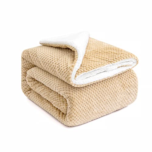 MIULEE Decke Körnig Sherpa Kuscheldecke Flauschige Wohndecke Doppelte Wolldecke Flanell Lamm Decke Weiche Tagesdecke Bettüberwurf für Sofa Couch Wohnzimmer 125x150 cm Khaki von MIULEE