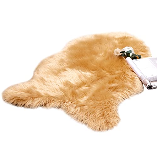 MIULEE Faux Fell Teppich Flauschig Weiche Warm Modern Bodenmatte Sofa Matte Kunstfell Dekofell Unregelmäßig Bettvorleger Wolle Longhair Optik Gemütliches 60x90 cm Ocker von MIULEE