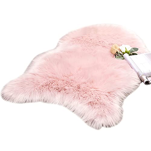 MIULEE Faux Fell Teppich Flauschig Weiche Warm Modern Bodenmatte Sofa Matte Kunstfell Dekofell Unregelmäßig Bettvorleger Wolle Longhair Optik Gemütliches 60x90 cm Pink von MIULEE