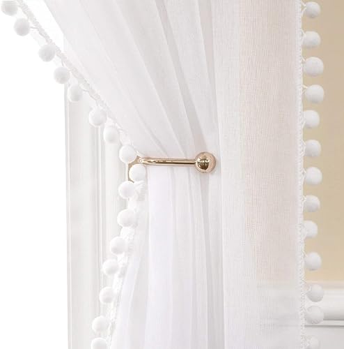 MIULEE Gardinen mit Pompons-Wunderschöne Weiss Vorhang mit Bommeln für Kinderzimmer, Mädchen Zimmer, Transparent Ösenvorhang 2er Set für Schlafzimmer Wohnzimmer Küche, Jeder H 145 X B 140cm von MIULEE