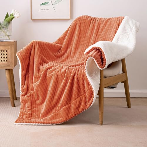 MIULEE Kuscheldecke Dicke Wohndecke Lammdecke Bettdecke Gestreifte Flauschige Weiche Decke Sofaüberwurf Couchdecke für Bett Sofa Wohnzimmer 125x150 cm Orangerot von MIULEE