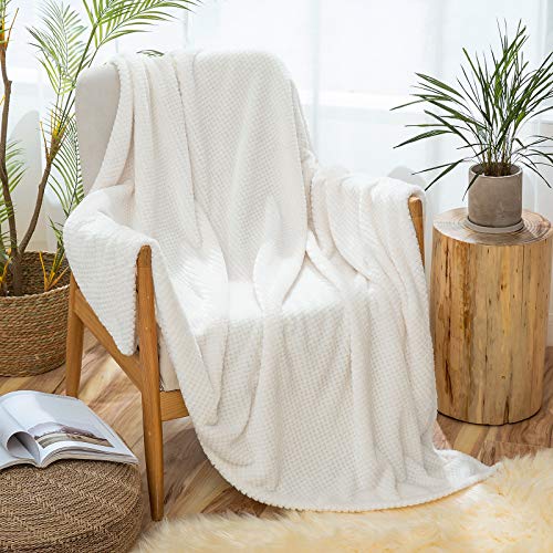 MIULEE Kuscheldecke Granulat Fleecedecke Flanell Decke Weich Flauschig Einfarbig Wohndecken Couchdecke Sofadecke Blanket für Bett Sofa Schlafzimmer Büro, 220x240 cm Weiß von MIULEE