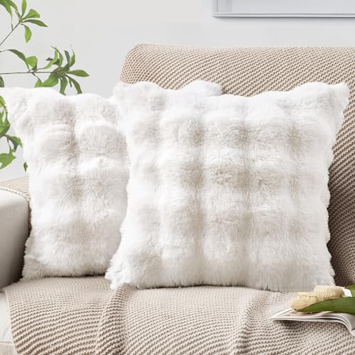 MIULEE Plüsch Kissenbezug 40x40 cm Kissenbezüge Flauschig Kissen Sofakissen Fell Beide Seiten Kurze Wolle Dekokissen Luxus Square Kissenhülle für Sofa für Schlafzimmer Waschbar Deko Weiß 2er Set MIULEE Plüsch Kissenbezug 40x40 cm Kissenbezüge Flauschig Kissen Sofakissen Fell Beide Seiten Kurze Wolle Dekokissen Luxus Square Kissenhülle für Sofa für Schlafzimmer Waschbar Deko Weiß 2er Set von MIULEE