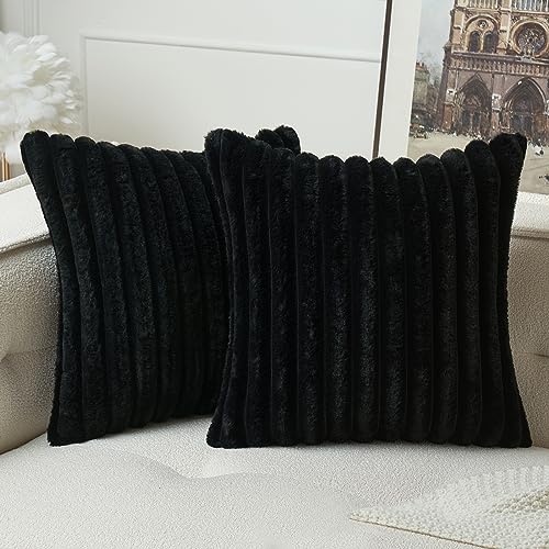 MIULEE Plüsch Samt Kissenbezug Kissenbezüge Kunstpelz Weich Moderne Sofakissen Dekokissen Glatter Reißverschluss Waschbar Deko Kissenhülle für Wohnzimmer Schlafzimmer Sofa 2er Set 50x50 cm Schwarz von MIULEE