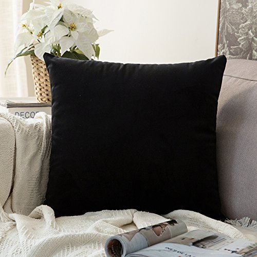 MIULEE Samt Kissenbezug Kissenhülle Dekorative Sofakissen Dekokissen Groß Deko Couchkissen Zierkissen Bezug Zierkissen mit Verstecktem Reißverschluss für Sofa Schlafzimmer 1 Stück 65x65 cm Schwarz MIULEE Samt Kissenbezug Kissenhülle Dekorative Sofakissen Dekokissen Groß Deko Couchkissen Zierkissen Bezug Zierkissen mit Verstecktem Reißverschluss für Sofa Schlafzimmer 1 Stück 65x65 cm Schwarz von MIULEE