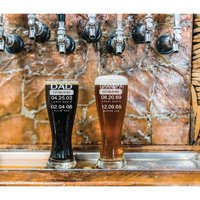 Vatertagsgeschenk Von Frau, Personalisiertes Bierglas Für Vater Tochter Geschenk Sohn Hergestellt Datum Pilsner Bier -22Oz von MKDGIFTS