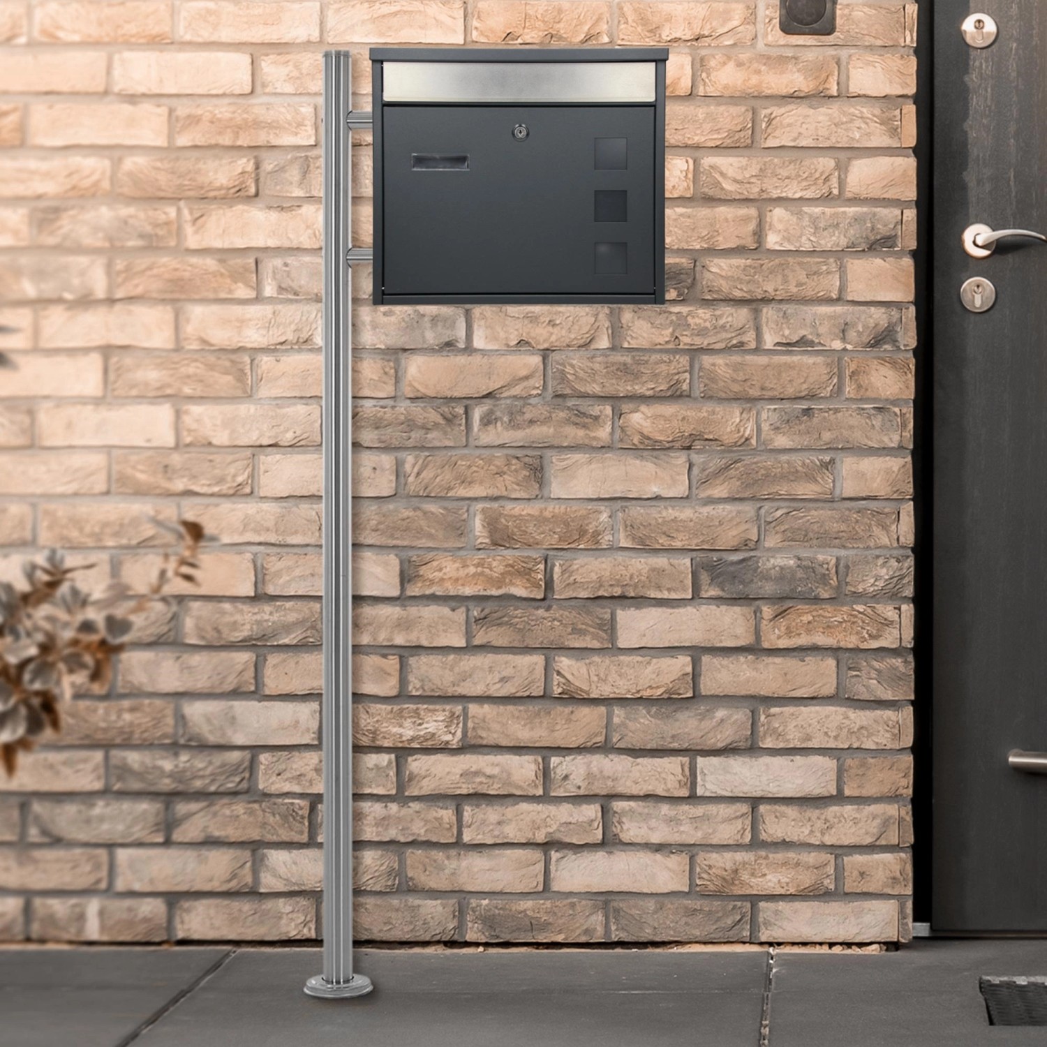 ML-Design Design Briefkasten mit Pfosten 120cm mit Namensschild Silber ML-Design Design Briefkasten mit Pfosten 120cm mit Namensschild Silber von ML-Design