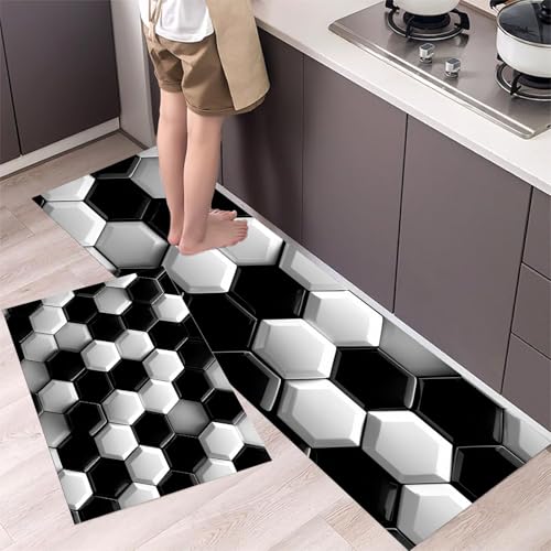 Fußball-Textur Küchenteppiche 2er Set - Bequeme und Rutschfestes Küchenmatten Waschbare Schwarz-weiße Sechsecke Matten und Teppiche für Flur, Esszimmer, Schwarz und Weiß 40x60cm+40x120cm von MLSOWM