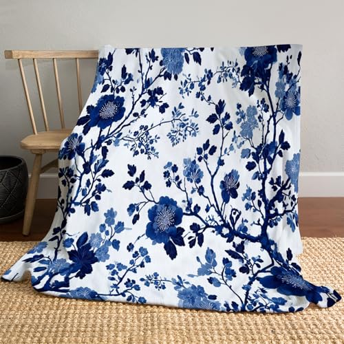 MLSOWM Kuscheldecke Blumenzweige Flanell Fleecedecke Retro-Blumen Sofadecke Indigo Weich Hautfreundlich Pflegeleicht für Wohnzimmer oder Schlafzimmer 220x240cm MLSOWM Kuscheldecke Blumenzweige Flanell Fleecedecke Retro-Blumen Sofadecke Indigo Weich Hautfreundlich Pflegeleicht für Wohnzimmer oder Schlafzimmer 220x240cm von MLSOWM