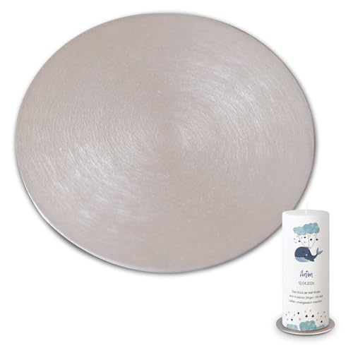 MOMENTU® Kerzenteller rund – Aluminium gebürstet [Silber, Handarbeit] – Kerzenständer, Kerzenuntersetzer, Dekoteller, Kerzenschale für Stumpenkerzen, Tauf-, Kommunion- und Konfirmationskerze | Ø 12 cm von MOMENTU