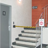 Wandgurte zum Anschrauben, Länge 4 m, schwarz/gelb diagonal gestreift Wandgurte zum Anschrauben, Länge 4 m, schwarz/gelb diagonal gestreift von MORAVIA