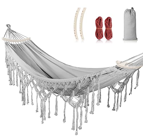 Hängematte Outdoor Boho-Stil für Garten, Balkon, Terrasse, Indoor, mit gebogener Holzstange, Befestigungsgurte und Tragetasch von MOSFiATA