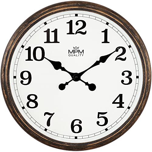 MPM Quality Western Relic Kunststoff-Wanduhr, Retro Metall Design mit Patina, ∅ 410 mm, Quarz-Uhrwerk Sweep, Arabische Zahlen, gewölbtes Glas, schöne Wanddeko Wohzimmer, Schlafzimmer, Küche, Büro von MPM Quality