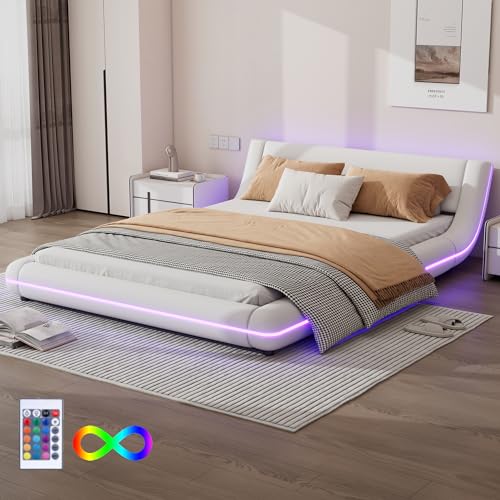 MQLAE Bett 140x200 mit Lattenrost, Polsterbett Bodenbett mit LED-Umgebungslicht, Schräges Kopfteil - komfortable Rückenlehnengestaltung, Erwachsenes - Jugendbett Doppelbett Bettgestell, PU, Weiß von MQLAE