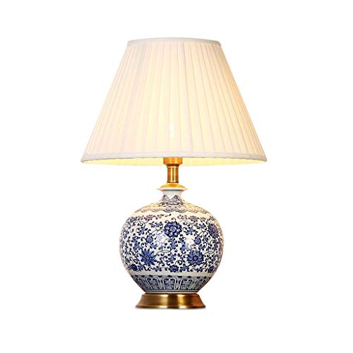 MRBVAOXVD Tischlamblaued Weiße Keramik-Schreibtischlampe, Schlafzimmer-Bedside-Lamklassische Chinesische Schreibtischlamplissertes Stoffpenschirm/Kupferbasis Langlebige Schreibtischlamleselampe von MRBVAOXVD