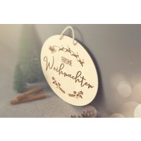 Frohe Weihnachten Schild Mit Weihnachtsmann Im Schlitten | Türschield Fensterdeko Türdeko Weihnachtsdeko Advent Geschenk V2 von MRSDECODE