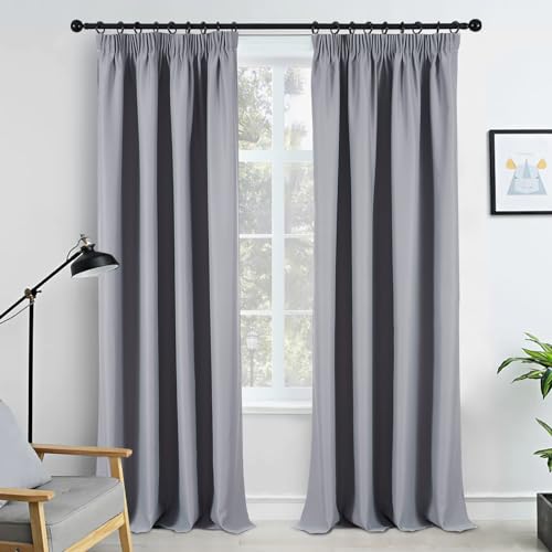 MRTREES Gardinen mit Kräuselband Vorhang Blickdicht Hellgrau kurz verdunkelung 260X140cm (HXB) Schlaufenschals 2er Set Schienensystem für Wohnzimmer Schlafzimmer Mädchen Jugend Curtains von MRTREES