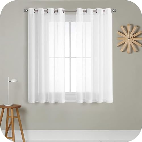 MRTREES Voile Gardinen Vorhang halbtransparent kurz mit Ösen in Leinenoptik Stores Gardinen Schals für Wohnzimmer Schlafzimmer Kinderzimmer Weiß 145×140cm (H×B) 2er Set von MRTREES