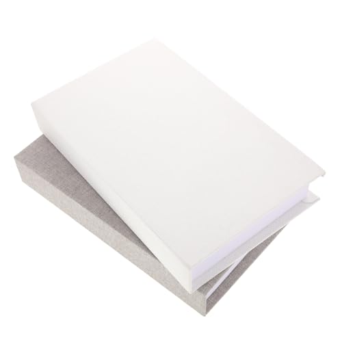 MUCKLILY 2 Stück Teiliges Fake-Book Rustikalem Leinenbezug Realistische Dekorationsbücher als Display-Requisiten für Bücherregal Schreibtisch und Wohnzimmer Weiß und Hellgrau MUCKLILY 2 Stück Teiliges Fake-Book Rustikalem Leinenbezug Realistische Dekorationsbücher als Display-Requisiten für Bücherregal Schreibtisch und Wohnzimmer Weiß und Hellgrau von MUCKLILY