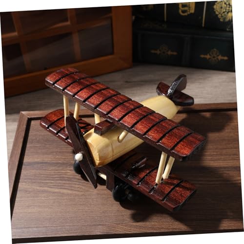 MUELODSIC Vintage Holzflugzeug Modell Ornament Rustikale Holzstruktur Kompakte Dekoratives Desktop Flugzeug Kreative Geschenkidee für Piloten und Jungenzimmer Stilvolle Wohnraumdeko MUELODSIC Vintage Holzflugzeug Modell Ornament Rustikale Holzstruktur Kompakte Dekoratives Desktop Flugzeug Kreative Geschenkidee für Piloten und Jungenzimmer Stilvolle Wohnraumdeko von MUELODSIC