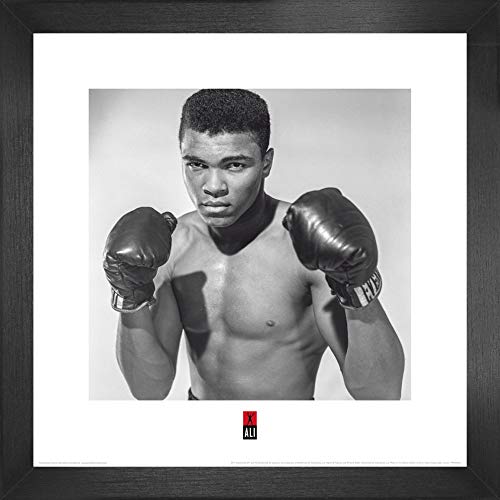 MUHAMMAD ALI 1art1 Poster Kunstdruck Bild und MDF-Rahmen - Cassius Clay (40 x 40cm) von MUHAMMAD ALI