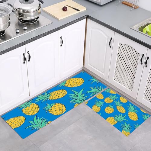 MULERN Küchenteppich Läufer 2 Stück, Cartoon Ananas Illustration rutschfest Waschbar Küchenläufer, Anti-Müdigkeit Küchenmatte, Weich Teppich für Küche Esszimmer Flur Blau, 43x75cm+43x150cm MULERN Küchenteppich Läufer 2 Stück, Cartoon Ananas Illustration rutschfest Waschbar Küchenläufer, Anti-Müdigkeit Küchenmatte, Weich Teppich für Küche Esszimmer Flur Blau, 43x75cm+43x150cm von MULERN