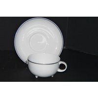 Rosenthal Continental Century White Platinum Silver Band Textured Ball Footed Kaffeetasse Untertasse von MWLHomeArt