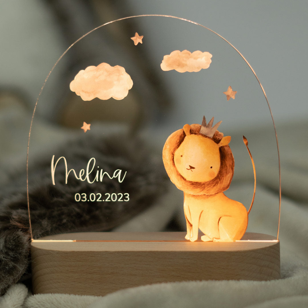 Personalisierte Lion Nachtlichter – Traumhafte Lichter für Kinderzimmer von MY FAM POSTER | Personalisierte Poster