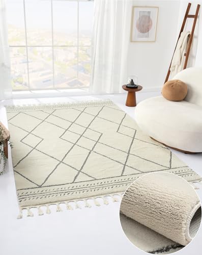 MY-RUG Teppich Wohnzimmer Ella rechteckig weiß 140 x 200 cm - Weicher Langflor MY-RUG Teppich Wohnzimmer Ella rechteckig weiß 140 x 200 cm - Weicher Langflor von MY-RUG