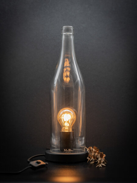 MaBe Lampe und WINDLICHT aus der 3l Flasche (40cm hoch) von MaBe