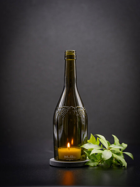MaBe flaschenWINDLICHT® - UPCYCLING mit Weinrebenmotiv von MaBe