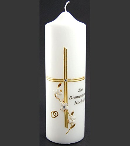 Kerze zur DIAMANTENEN HOCHZEIT 220 x 70 mm mit KREUZ WACHSVERZIERUNG und RINGEN FESTKERZE für 60 JAHRE EHE JUBILÄUM von MaMeMi Kerze zur DIAMANTENEN HOCHZEIT 220 x 70 mm mit KREUZ WACHSVERZIERUNG und RINGEN FESTKERZE für 60 JAHRE EHE JUBILÄUM von MaMeMi von MaMeMi