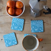 Pearce Pfau Set Von 4 Melamin Untersetzer in Petrol, Tischware Geschenk, Scandi-stil von MabelFox