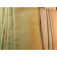 Servietten Gelb Und Ocre Leinen Poly Blend Sets Von 4 Bis 10 von MabelsTables