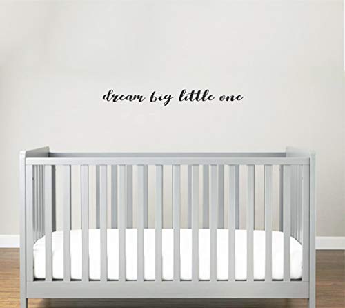 Dream Big Little ONE Schrift Träume Baby Sticker Vinyl Aufkleber Wandtattoo Kinder Decor Baby Jungen oder Mädchen Kindergarten, Kinderzimmer, Babyzimmer, Süß, Decal (Schwarz) von MacDecal.de