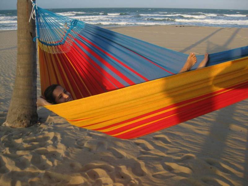 Vida de la luz especial - family hammock with macrame fringe von MacaMex