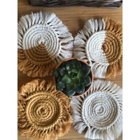 Makramee Untersetzer Set Boho Tischdekoration, Umweltfreundliches Geschenk von MacraMadeWithLoveUK