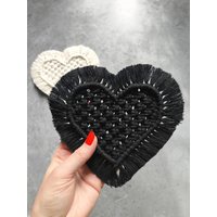 Makramee Herz Untersetzer, Liebe Geschenk, Umweltfreundliches Handgemachte Boho Dekor von MacrameAndSkulls
