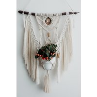 Plant Hanging Macrame "Irmi" von MacrameAustria
