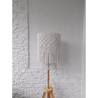 Lampenschirm Für Stehlampe, Makramee Kronleuchter, Boho Fransen Lampenschirm, Gewebter Cottagecore Dekor von MacrameshkaUA