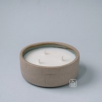 Handgemachte Duftkerze Aus Sojawachs in Keramikschale Ohne Henkel Glas Aromatherapie, Kerze Geschenk Wohnkultur Texturierte Grau Glasiert von MadWoodHouse