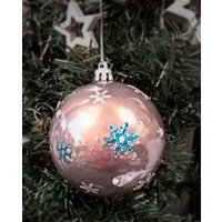 Alternativer Baumschmuck, Schneeflocke Design Weihnachtsbaumschmuck. Einzigartige, Graue Perlen Schneeflocke, Baumschmuck von MadameMagpieByBea