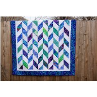 Herringbone Quilt Moderner Gesteppter Wandbehang von MaddyCatQuilts
