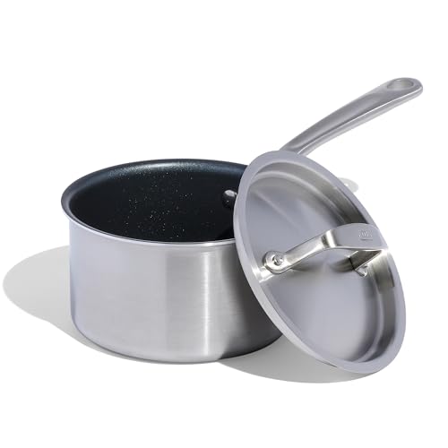 Made In Cookware – 1,89 l Antihaft-Saucentopf mit Deckel – Hergestellt ohne PFOA – 5-lagiger, antihaft Kochtopf mit Edelstahlbeschichtung – Profi-Kochgeschirr – Hergestellt in Italien Made In Cookware – 1,89 l Antihaft-Saucentopf mit Deckel – Hergestellt ohne PFOA – 5-lagiger, antihaft Kochtopf mit Edelstahlbeschichtung – Profi-Kochgeschirr – Hergestellt in Italien von Made In