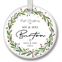 Mr & Mrs Personalisiertes Ornament | Frisch Vermähltes Geschenk Christbaumkugel Neues Paar |Weihnachtsverzierung Freund Geschenke von Made2PerfectionShop