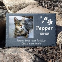 Personalisierte Natürliche Dunkelgraue Große Pet Verlust Gedenktafel Stein Katze Grabmarke Hund Grabstein Größe 7, 8 "' X 11, 8 "', 20 30 cm von MadeForYouPrint
