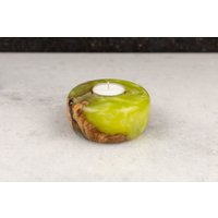 Epoxy Runde Kerzenhalter Aus Holz | Lime Niedliche Teelicht Geschenke von MadeOfOliveWood