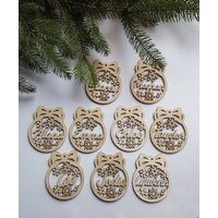 Personalisierte Hölzerne Schneeflockenverzierung Benutzerdefinierter Laserschnittname, 20Er-Set von MadeWithLoveByAleksi