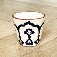 Handbemalte Keramiktasse, Blaue Espressotasse, Teelichthalter | 016 Handbemalte Keramiktasse, Blaue Espressotasse, Teelichthalter | 016 von MadebyMintyUK