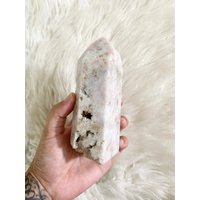 Chunky Large Sparkly Druzy Pink Amethyst Turm Mit Quarz Höhlen von WestCoastGemCo